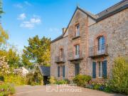 Maison 8 pièces 193 m²