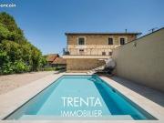 Maison 8 pièces 195 m²