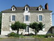 Maison 8 pièces 195 m²