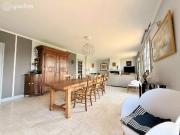 Maison 8 pièces 196 m²