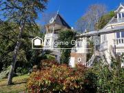 Maison 8 pièces 197 m²