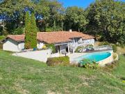 Maison 8 pièces 198 m²