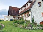 Maison 8 pièces 198 m²