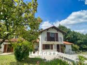 Maison 8 pièces 198 m²