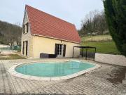 Maison 8 pièces 198 m²