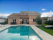 Maison 8 pièces 200 m²