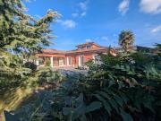 Maison 8 pièces 315 m²