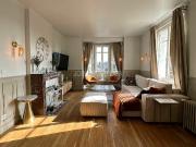 Maison 8 pièces 198 m²