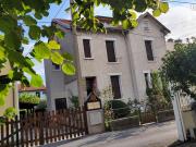 Maison 8 pièces 200 m²