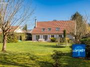 Maison 8 pièces 200 m²