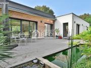 Maison 8 pièces 201 m²