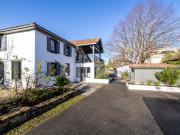 Maison 8 pièces 201 m²