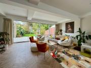 Maison 8 pièces 202 m²