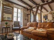 Maison 8 pièces 202 m² Maison 8 pièces 202 m²