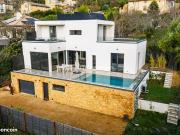 Maison 8 pièces 204 m²