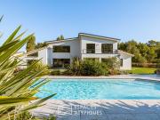 Maison 8 pièces 205 m²