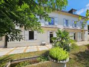 Maison 8 pièces 205 m²