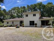 Maison 8 pièces 207 m²