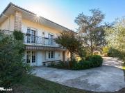 Maison 8 pièces 207 m²