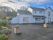 Maison 8 pièces 218 m²