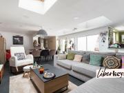 Maison 8 pièces 208 m²