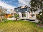 Maison 8 pièces 210 m²