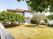 Maison 8 pièces 210 m²