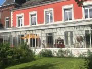 Maison 8 pièces 210 m²