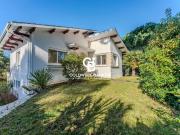 Maison 8 pièces 210 m²