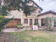 Maison 8 pièces 210 m²