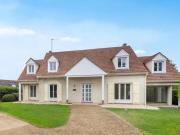 Maison 8 pièces 210 m²