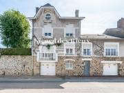 Maison 8 pièces 210 m²