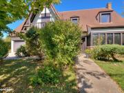 Maison 8 pièces 210 m²