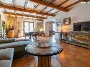 Maison 8 pièces 210 m²