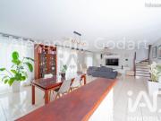 Maison familiale 8 pièces 211 m²