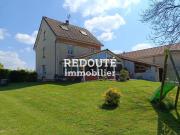 Maison 8 pièces 211 m²