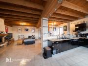 Maison 8 pièces 211 m²