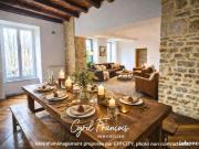 Maison 8 pièces 212 m²