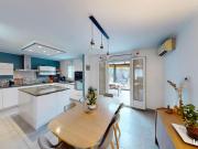 Maison 8 pièces 212 m²