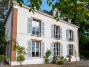 Maison 8 pièces 213 m²
