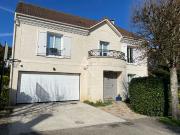 Maison 8 pièces 215 m²