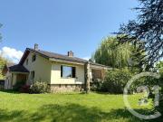 Maison 8 pièces 215 m²