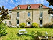 Maison 8 pièces 215 m²