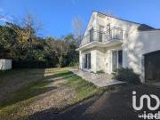 Maison 8 pièces 216 m²