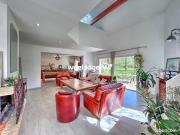 Maison 8 pièces 216 m²