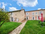 Maison 8 pièces 216 m²