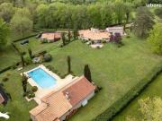 Maison 8 pièces 216 m²