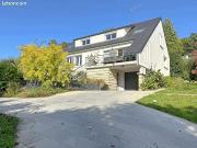 Maison 8 pièces 216 m²