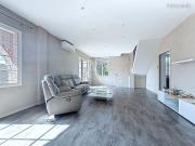 Maison 8 pièces 217 m²