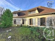 Maison 8 pièces 217 m²